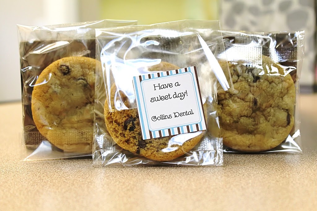 Complimentary chocolate chip cookies in individually wrapped bags