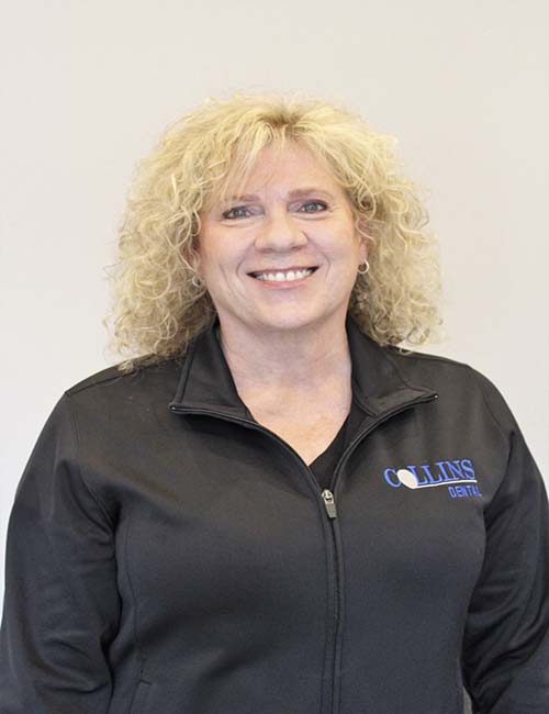 Janelle, a dental assistant at collins dental in winter springs fl